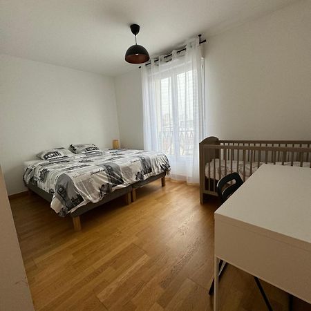Appartement 2 Chambre Drancy Exteriör bild