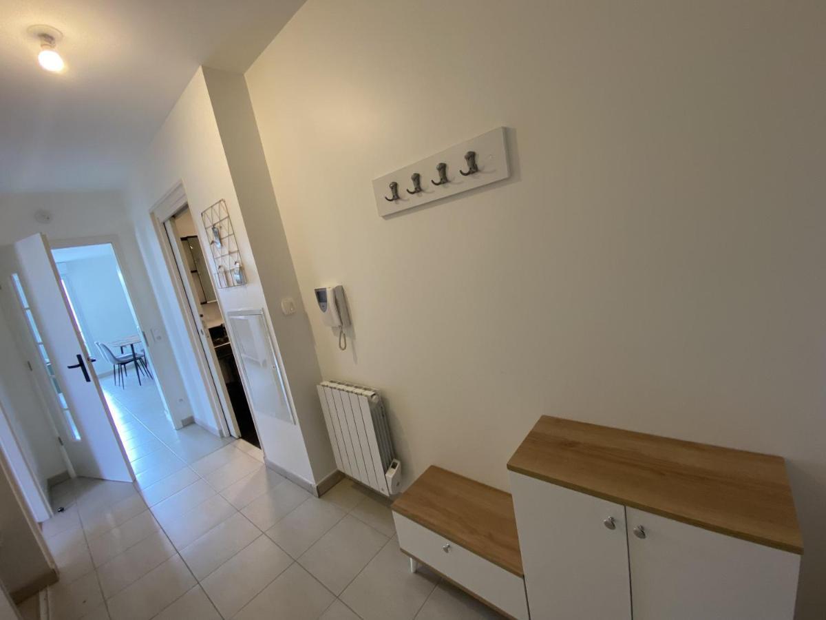 Appartement 2 Chambre Drancy Exteriör bild
